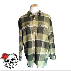 Levi's Flannel Green Plaid Shirt Mens L Logo Pocket Classic Grunge Seattle 90s